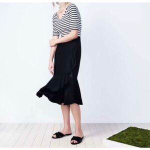 Ann Taylor Gretel Black Slides Flat Sandals Size 10